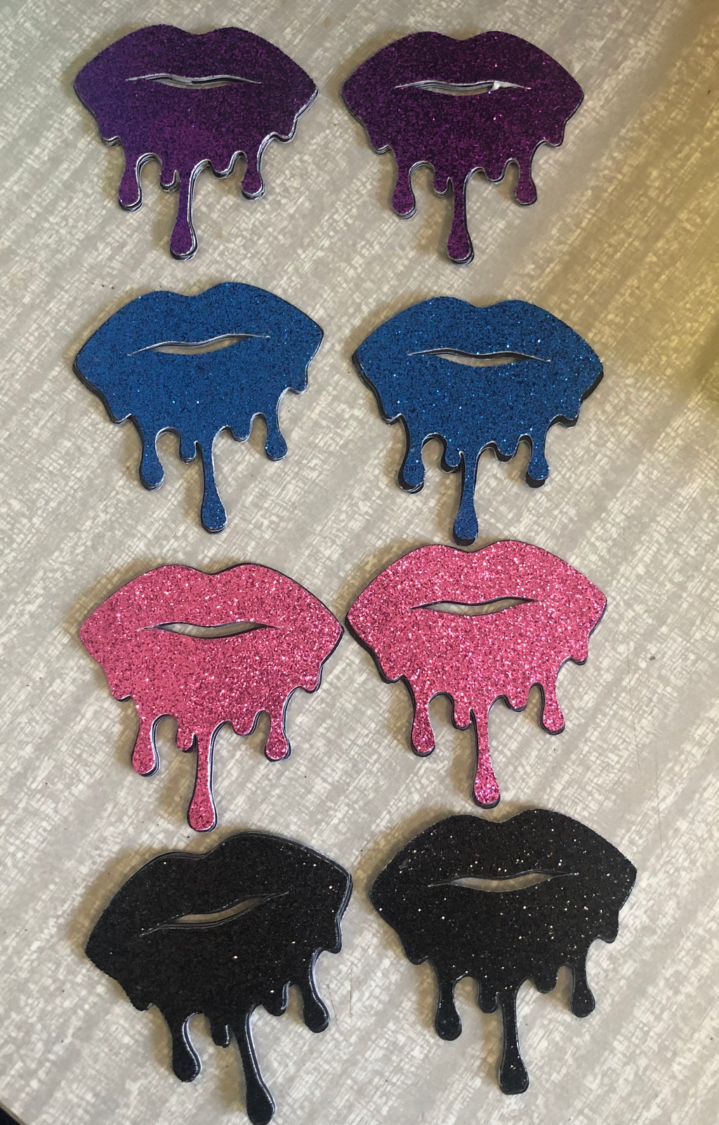 Kustom Stud Lip Drip💧Earrings